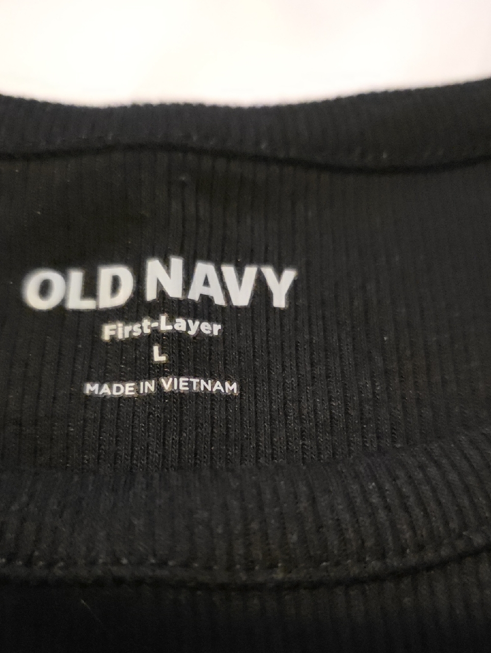 ❣️5 For $20❣️Old Navy Black Ribbed Scoop Neck Tank - Picture 3 of 5